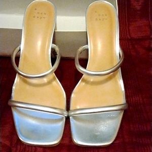 Silver Strap Small heal